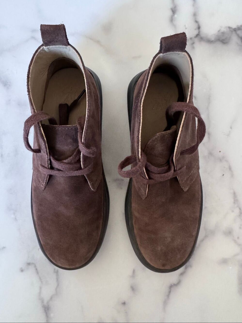 Clark’s Zara boys dark brown chukka boots high top size 3 suede feel 35 arch sup